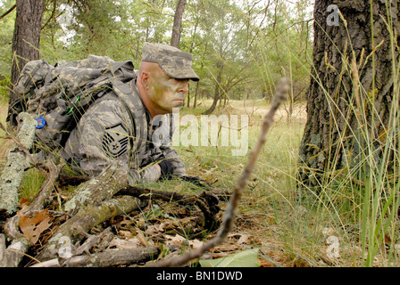 Master Sgt. Kent Falstad prende parte a una navigazione terrestre esercizio Giugno 13, 2010 Foto Stock