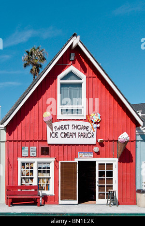 Nana e Pop Pop Sweet Shoppe e Gelateria al Porto di Oceanside Oceanside, California, Stati Uniti d'America. Foto Stock