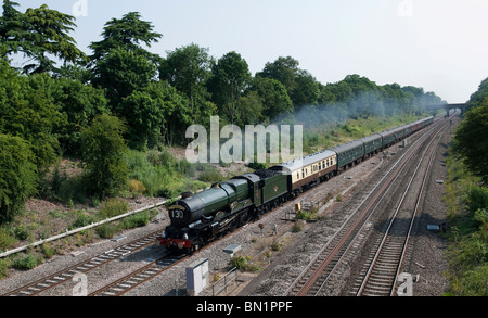 GWR locomotiva a vapore "re Edoardo I a Twyford-1 Foto Stock