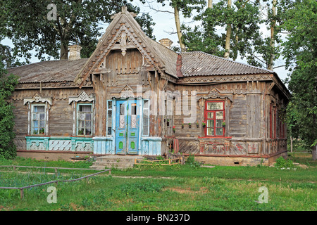 Casa in legno, 1900s, Moshny, Oblast di Cherkasy, Ucraina Foto Stock