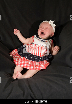 Un bambino di quattro mesi ragazza caucasica Foto Stock