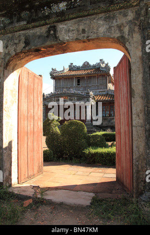 Tenuto presso la cittadella di Hue, Vietnam Foto Stock