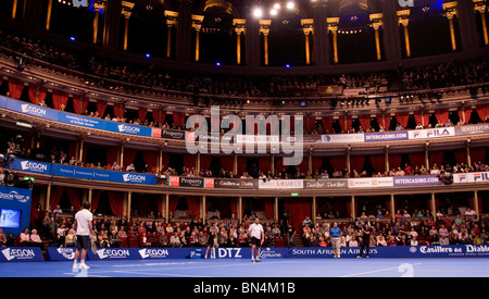 Londra Inghilterra. Dicembre 2010, ATP Aegon Masters tennis tournament giocato nella Royal Albert Hall di Londra Foto Stock