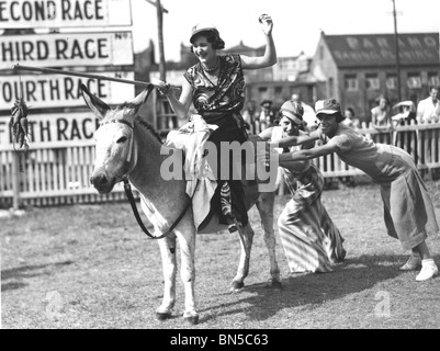 DONKEY DERBY a Margate Dreamland nel 1933 Foto Stock