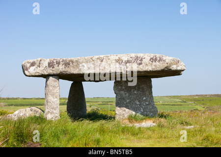 Lanyon Quoit vicino a Penzance, Cornwall, Regno Unito. Foto Stock