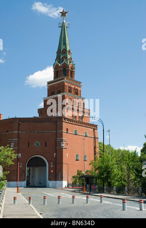 Borovitskaya torre del Cremlino di Mosca Foto Stock