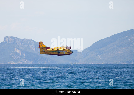 Piano di atterraggio su acqua, Monte Petrosu, Nord Est Sardegna Foto Stock