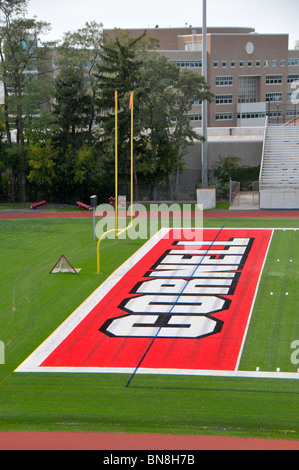 Stadio di Calcio Cornell University campus Ithaca New York Regione dei Laghi Finger Schoellkopf Memorial Foto Stock