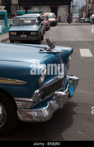 Estremità anteriore degli anni cinquanta chevrolet in Cuba , Santiago de Cuba Foto Stock