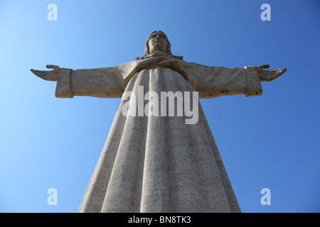 Gesù Cristo monumento "Cristo-Rei' a Lisbona, Portogallo Foto Stock