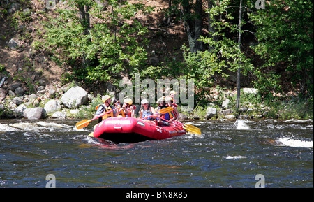 Rafting sul fiume Hudson presso la North Creek New York. Foto Stock