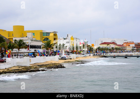 Zona Shopping Vicino a Caribbean Cruise Ship in Puerta Maya e Cozumel Messico Foto Stock