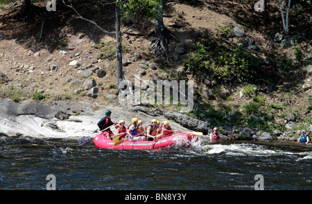 Rafting sul fiume Hudson presso la North Creek New York. Foto Stock