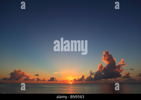 Tramonto sul mare, Saipan, Isole Marianne del Nord Foto Stock