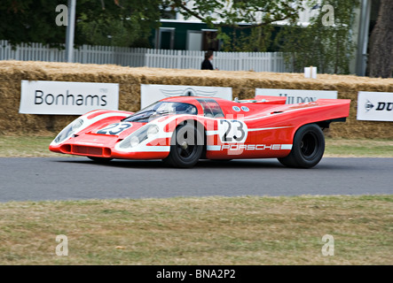 Porsche 917 Le Mans Sports Racing Car a Goodwood Festival della Velocità di West Sussex England Regno Unito Regno Unito Foto Stock