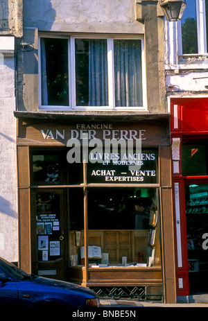 Francine Van der perre, libreria, bookshop, libraio, prenota concessionario, rue de le madeleine, città di Bruxelles, la regione di Bruxelles capitale, Belgio, Europa Foto Stock