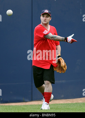 BLAKE LEWIS STEVE GARVEY CELEBRITÀ SOFTBALL CLASSIC MALIBU CA 10 Luglio 2010 Foto Stock