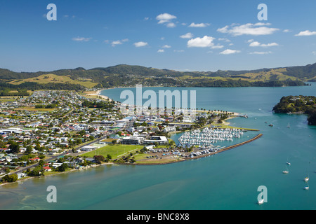 Whitianga Harbour, Whitianga, Penisola di Coromandel, Isola del nord, Nuova Zelanda - aerial Foto Stock