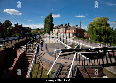 Stoke Bruerne Northamptonshire Grand Union Canal Foto Stock