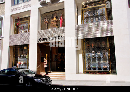 Negozio Louis Vuitton, New Bond Street, Mayfair, City of Westminster, Greater London, England, Regno Unito Foto Stock