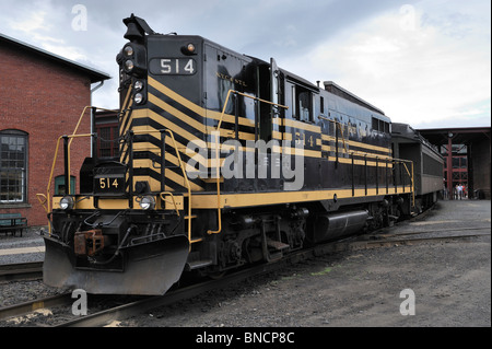 Placca in nickel Road n. 514 tirando il treno passeggeri, Steamtown National Historic Site, Scranton, PA 100710 35581 Foto Stock