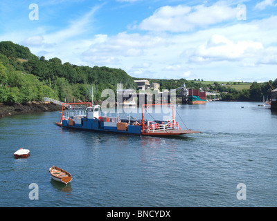 Bodinnick traghetto per auto, Fowey, Cornwall. Foto Stock