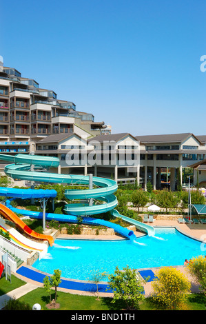 Parco acquatico presso l'hotel di lusso, Antalya, Turchia Foto Stock