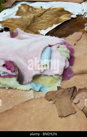 La pelliccia e cuoio alla battaglia di Tewksbury rievocazione medievale Foto Stock