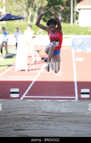 Ashleigh Nalty delle Isole Cayman in Donne Salto in lungo a Natwest Island Games 2009, Åland, 3 Luglio 2009 Foto Stock