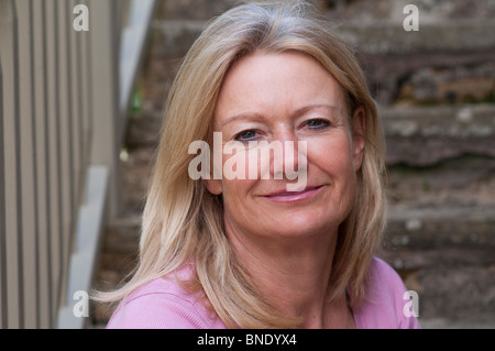 Paesaggio giardiniere, autore e la radio e la TV di personalità, Bunny Guinness Foto Stock