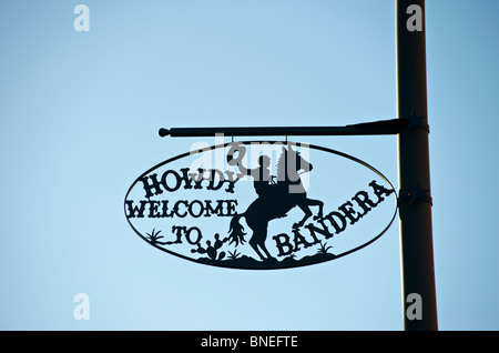 Bandera segno di benvenuto, Hill Country, Texas, Stati Uniti d'America Foto Stock