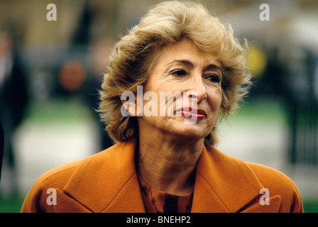 Dame Shirley Porter, signora Porter, DBE, DL (nato il 29 novembre 1930) era ex leader conservatore di Westminster città consiglio io Foto Stock