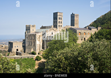 Il monastero benedettino di Sant Pere de Rodes in provincia di Girona Costa Brava Catalogna Spagna Foto Stock