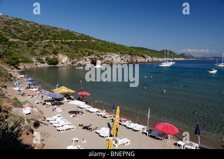 Sunj baia con la spiaggia migliore su Lopud una delle isole di Elafiti vicino Dubrovnik Croazia Foto Stock