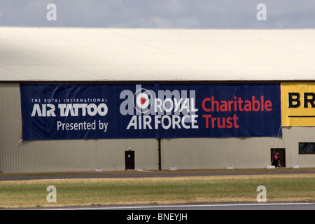 Royal Air Force Charitable Trust banner al Royal International Air Tattoo RIAT Fairford 2010 Foto Stock