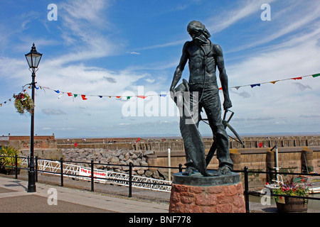 Statua di bronzo di antichi Mariner rappresentato nel poema di Samuel Coleridge a Watchet Harbour in Somerset Foto Stock