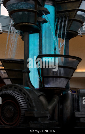 Cascate del Niagara, scultura d'acqua nella lobby di Fallsview Casino Resort. Foto Stock