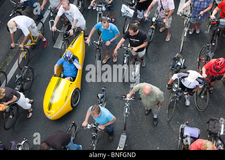 Ancora leben festival chiuso sulla autostrada A40 nella zona della Ruhr, Germania Foto Stock