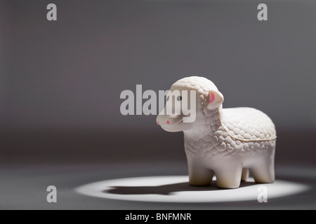Schiuma di Figurine di agnello Foto Stock