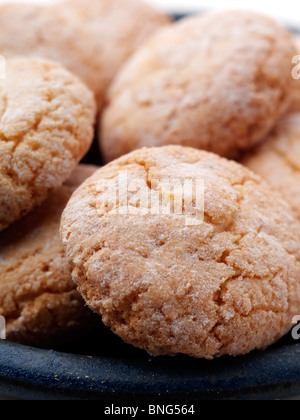 Amaretti morbidi biscotti italiani Foto Stock