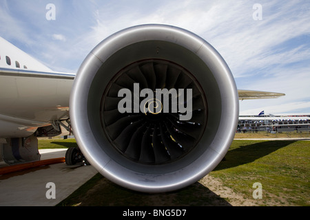 Rolls Royce motore su un Boeing 787 Foto Stock