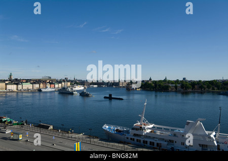 La marina militare svedese sulla parata nel porto di Stoccolma per Royal Wedding. Foto Stock