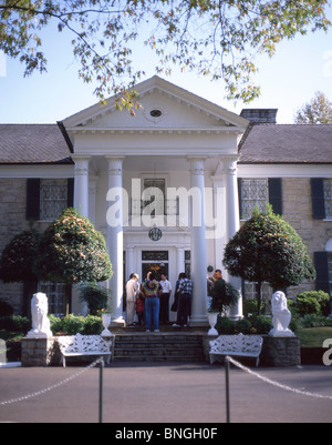 Casa di Graceland, Elvis Presley Boulevard, Whitehaven, Memphis, Tennessee, Stati Uniti d'America Foto Stock