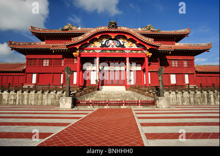 In Giappone il castello di Shuri Shuri Naha city Prefettura di Okinawa del patrimonio mondiale UNESCO Asia Castello Gusuku esterno unito Sala principale Foto Stock