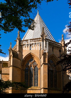 Southwell Minster una cattedrale nel NOTTINGHAMSHIRE REGNO UNITO Inghilterra e un buon esempio di Norman e inizio inglese architettura della chiesa Foto Stock