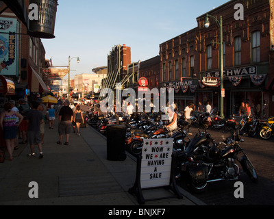 Bike notte su Beale Street. Memphis, Tennessee Foto Stock