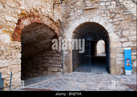 'Plaza de Los Aljibes' (serbatoi quadrati), Melilla la Vieja, Melilla, Spagna, Europa. Foto Stock