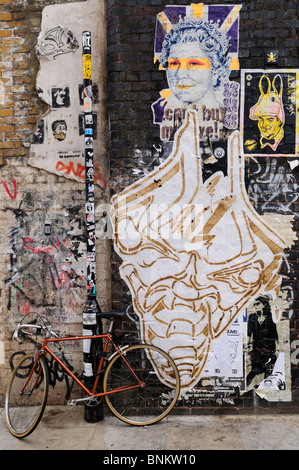 Graffiti Street dettaglio off Brick Lane, London, England, Regno Unito Foto Stock