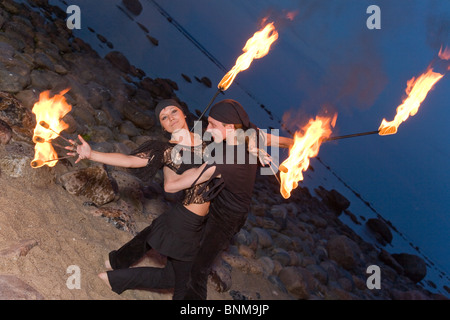 Danzatori del fuoco Foto Stock