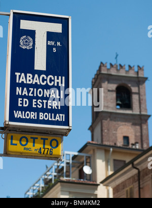 Tabaccaio shop segno di Vigevano Italia Foto Stock